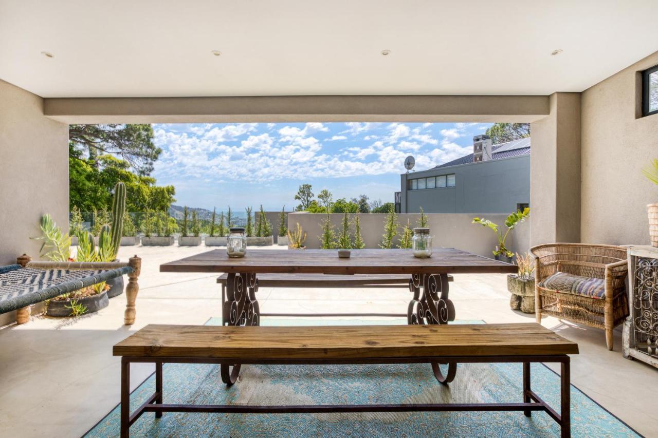 קייפטאון Solar-Powered Mountain Retreat With Natural Pool מראה חיצוני תמונה
